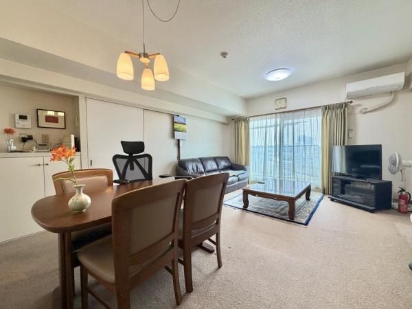 2LDK Used Apartment in Urayasu, Chiba - 76.34 sqm - Thumbnail 2