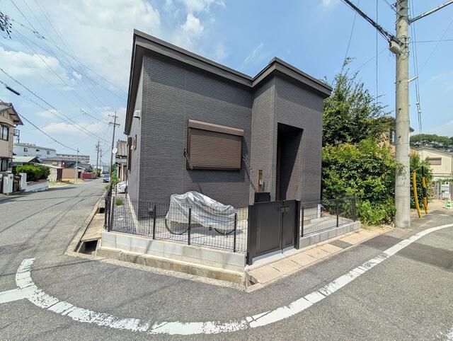 New 2024 1K House in Handa, Aichi | Corner Lot Near Station - Thumbnail 4
