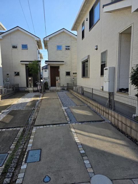 Renovated 3SLDK House with Parking in Kawagoe, Saitama - Thumbnail 3