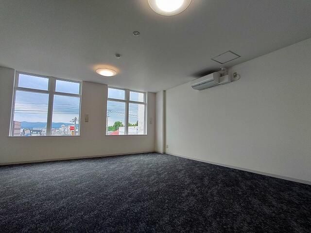 Medical Office for Rent in Asahikawa O-machi, Hokkaido - 234.72 sqm - Thumbnail 4