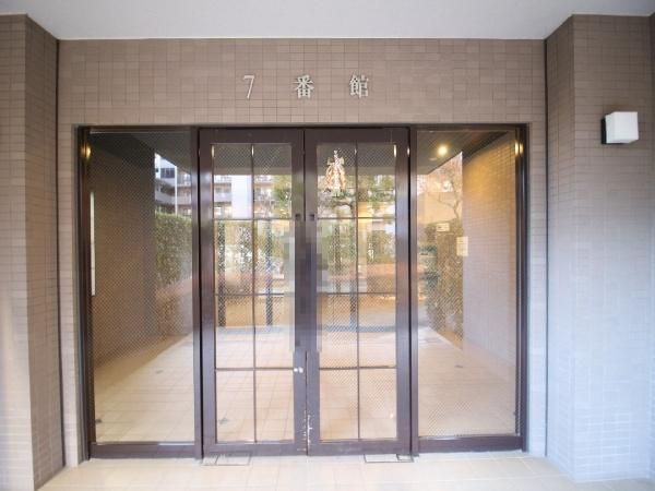 4LDK Apartment for Sale in Higashimurayama, Tokyo - Village Vert - Thumbnail 2