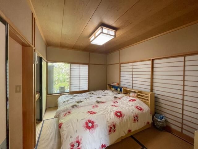 2LDK House in Izu-no-Kuni with Mountain Views and Free Parking - Thumbnail 4