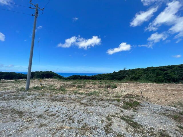 188 sqm Land for Sale in Nakijin, Okinawa - Ideal for Villa Construction - Thumbnail 4
