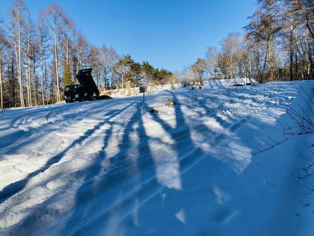 Lease Land Near Lake Yamanaka for Business or Glamping - Thumbnail 2
