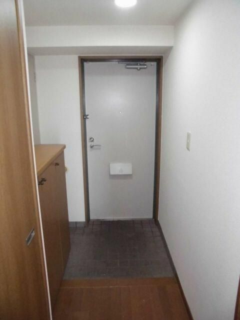 2LDK Apartment for Rent in Kawaguchi, Saitama - Thumbnail 2