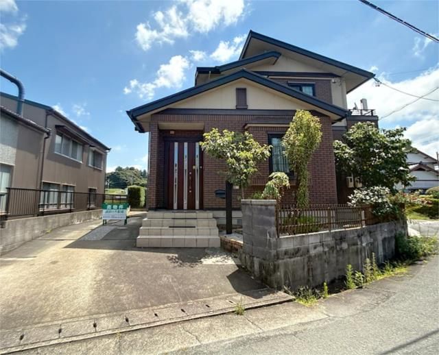 4LDK House for Sale in Fukuroi, Shizuoka - 128.55㎡ - Thumbnail 2