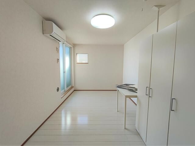 1LDK Apartment for Rent in Atsugi, Kanagawa - 59,000 Yen - Thumbnail 4