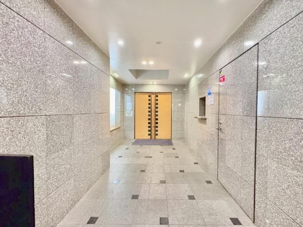 Cosmo Edogawa Central Grace Form 2SLDK Apartment for Sale - Thumbnail 2