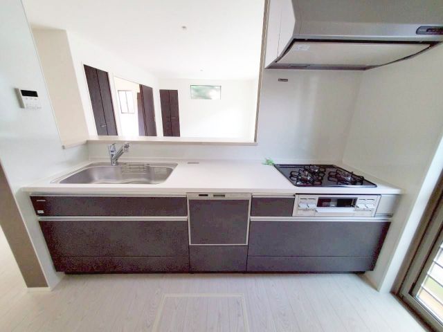 New 4LDK House in Iizuka, Fukuoka - 2025 Completion - Thumbnail 2