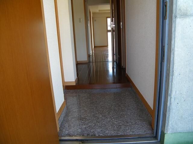 2LDK Apartment for Sale in Iida, Nagano | 70.81 sqm - Thumbnail 2