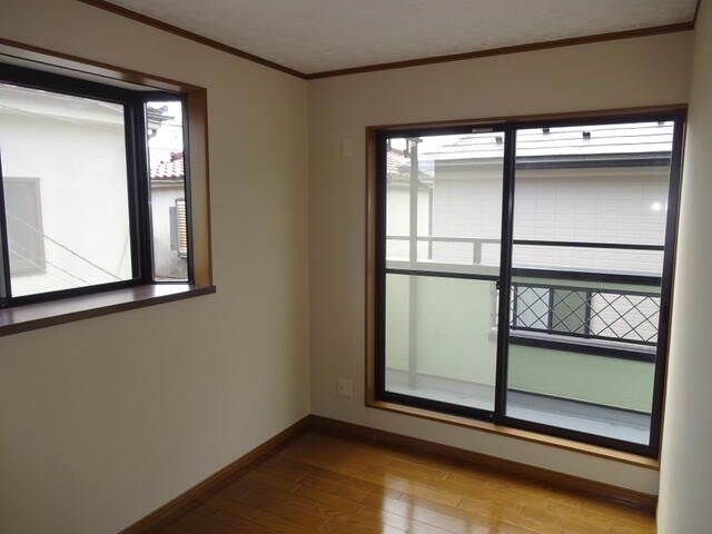 3LDK Wooden House for Sale in Musashimurayama, Tokyo - Thumbnail 4