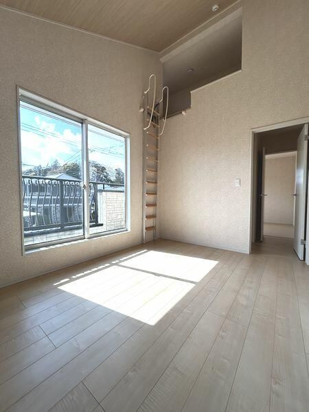 Modern 4LDK House for Sale in Noda, Chiba - 2018 Build - Thumbnail 4