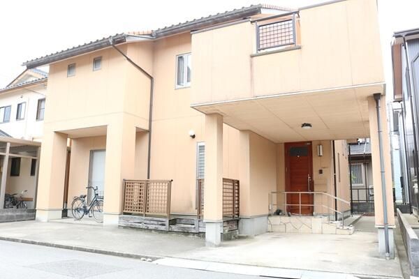 3SLDK Detached House for Sale in Fukui City, Fukui Prefecture - Thumbnail 2