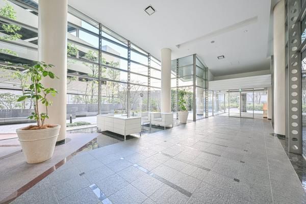 4LDK Apartment for Sale in Omiya Sakuragicho, Saitama - Thumbnail 2