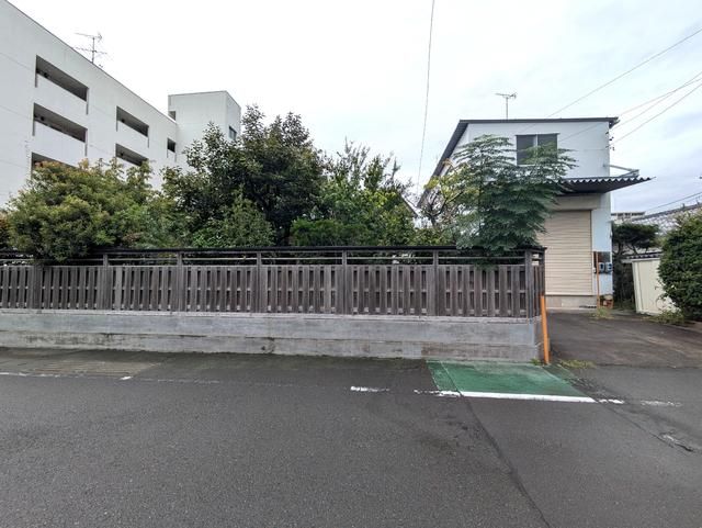 4LDK House with Large Warehouse in Shizuoka's Shimizu Ward - Main Image