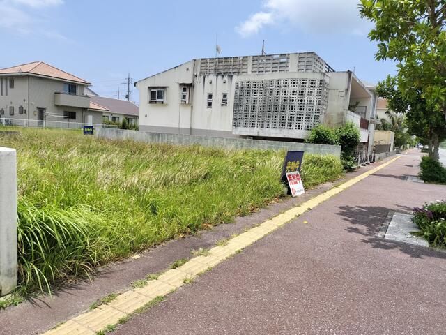195 sqm Residential Land for Sale in Itoman City, Okinawa - Thumbnail 2