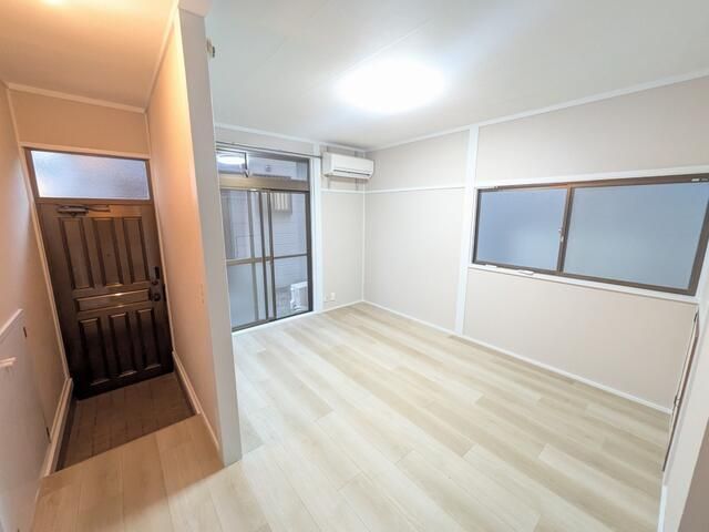 2K Apartment for Rent in Mitaka, Tokyo - Near Mitaka Station - Thumbnail 4