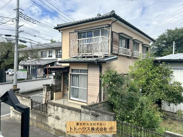 4LDK Wooden House in Takasaki Quiet Residential Area - Thumbnail 2