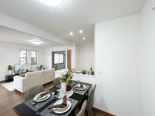 4LDK Detached House for Sale in Tokorozawa, Saitama - Thumbnail 2