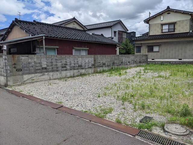 Residential Land for Sale in Toyodamachi, Toyama City - Thumbnail 3