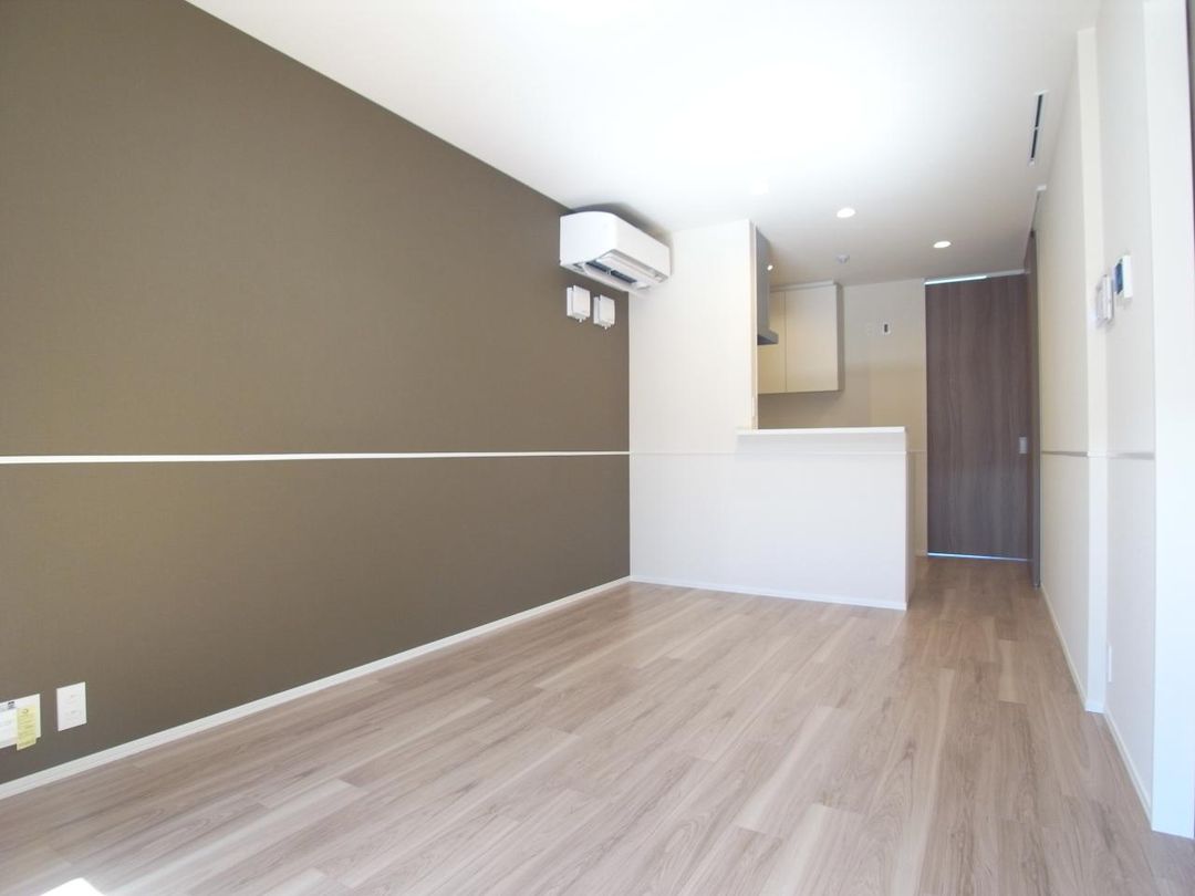 Modern 2LDK Apartment for Rent in Kodaira, Tokyo - Thumbnail 4