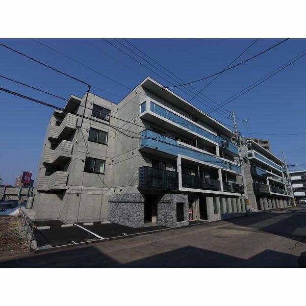 3LDK New Apartment near Fukuizumi Station in Sapporo - Thumbnail 3