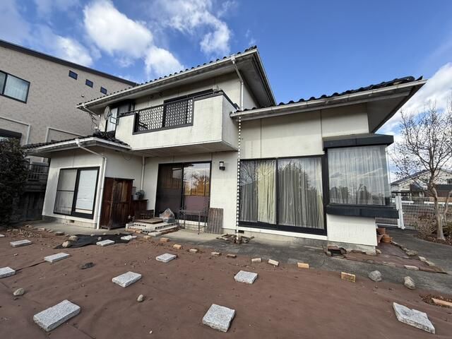 4SLDK House for Sale in Takasaki, Gunma – 190 sqm - Image 1