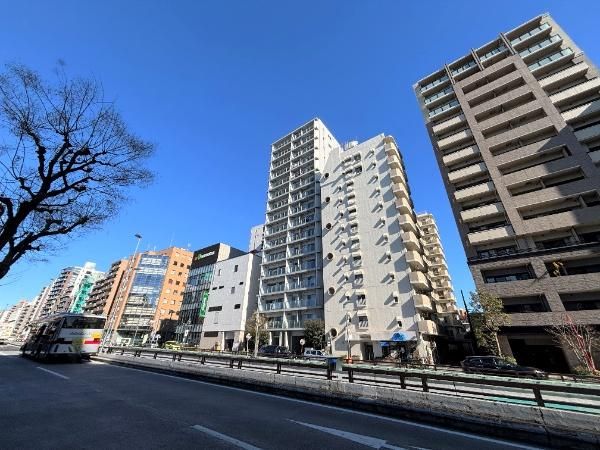 City House Meguro The Twin 2LDK Apartment for Sale in Tokyo - Thumbnail 2