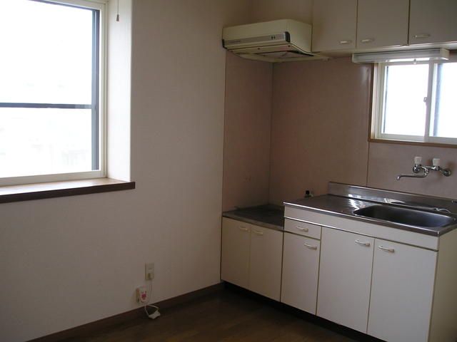1DK Apartment for Rent in Yurihonjo, Akita - Thumbnail 3