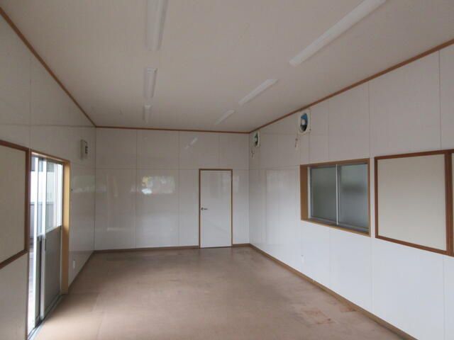 Commercial Office Complex for Rent in Koriyama, Fukushima - Image 1