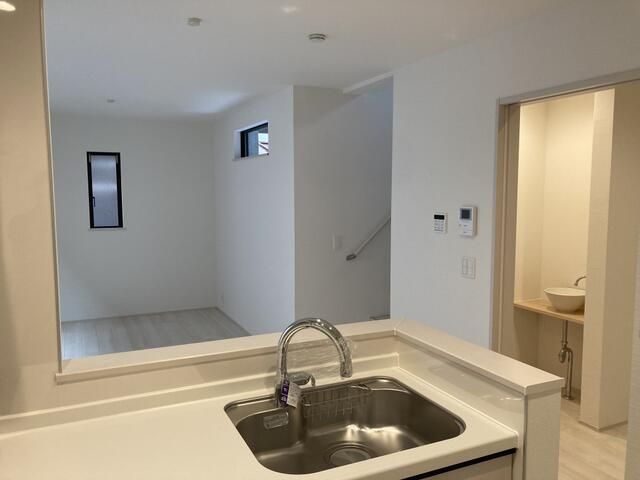 New 2024 3LDK Rental House in Higashimurayama, Tokyo - Thumbnail 4