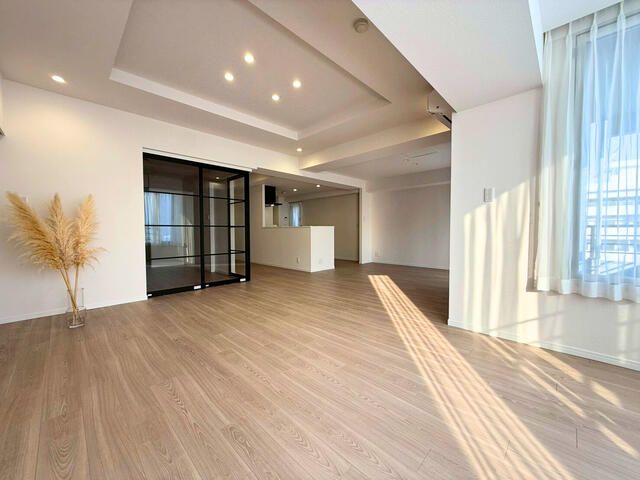 4SLDK Apartment for Sale in Maruyama Park, Sapporo - Thumbnail 4