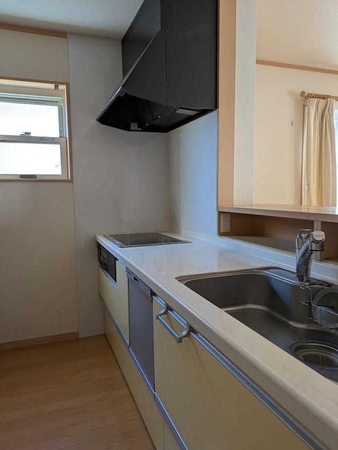 4LDK House for Sale in Yonago's Kaike Onsen, Tottori - Thumbnail 4