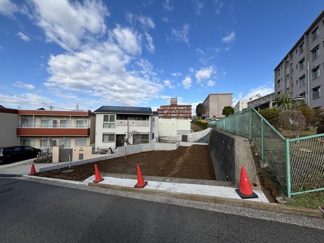 Land for Sale in Totsuka, Yokohama - 139.72 sqm - Thumbnail 2