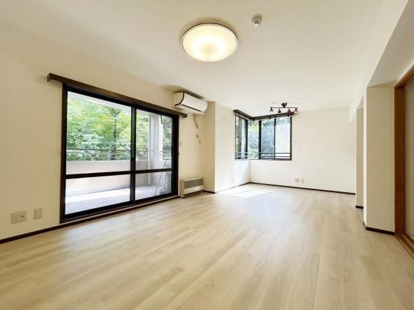 Forest Hills Miho 5th Building 3LDK Apartment for Sale in Yokohama - Thumbnail 3