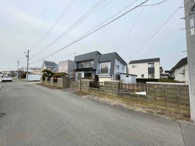 Land for Sale in Eniwa, Hokkaido - 198 sqm Residential Plot - Thumbnail 3