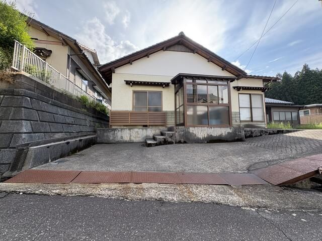 8DK House in Echizen Town with 513㎡ Land and 3 Car Parks - Image 11