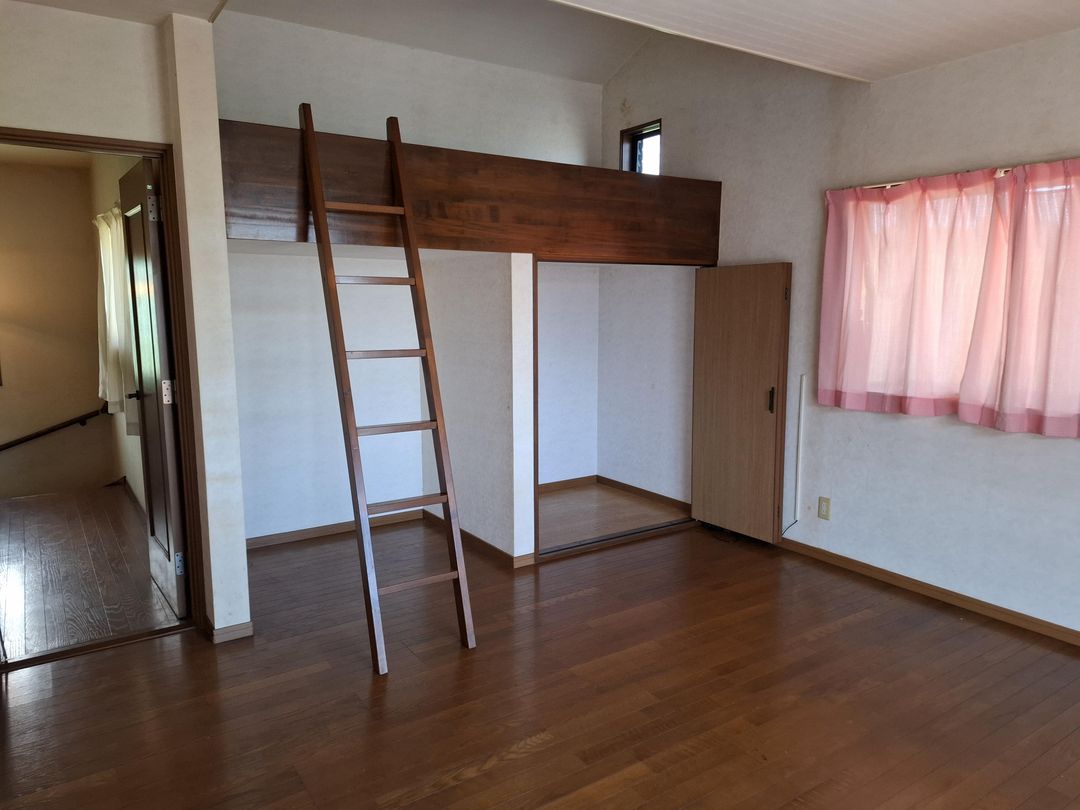 6DK House for Sale in Isahaya, Nagasaki with Parking - Thumbnail 4