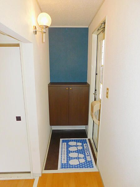 3DK Apartment for Rent in Sagamihara, Kanagawa - 53.46 sqm - Thumbnail 2