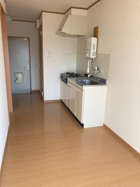 1DK Apartment for Rent near Niigata Station, Chuo Ward - Thumbnail 3