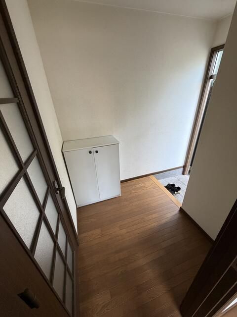 2DK Apartment for Rent in Hanno, Saitama - 40.57 sqm - Thumbnail 2