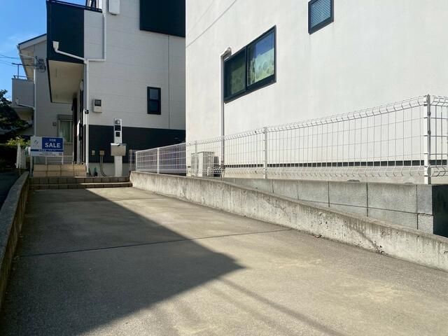 4LDK House for Sale in Tachikawa, Tokyo | 2015 Build, 118.67 sqm Land - Thumbnail 2