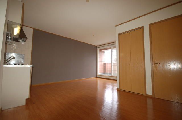 2LDK Apartment for Rent in Moriya, Ibaraki - 58.53 sqm - Thumbnail 4