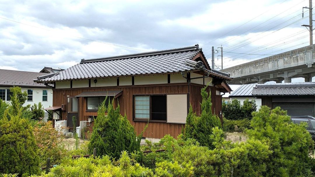 1994 1DK Wooden House on 487sqm Land in Hofu, Yamaguchi - Image 7