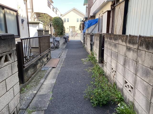 3DK Detached House for Sale in Katsushika, Tokyo - Thumbnail 2