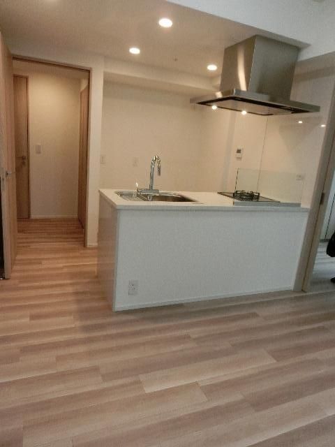 1LDK Apartment for Rent in Mitaka, Tokyo - 2023 Build - Thumbnail 4