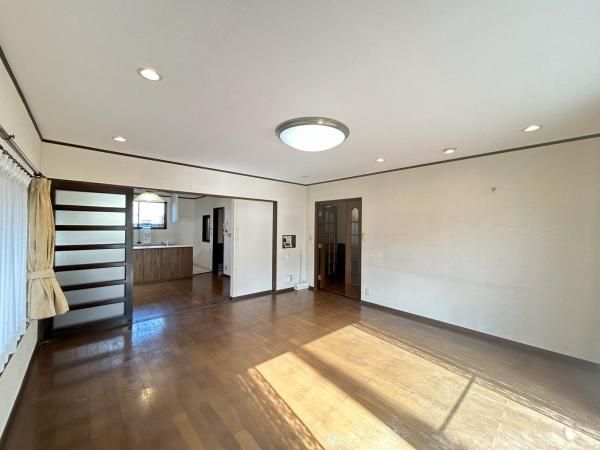 4SLDK Detached House on Corner Lot in Fukuoka Chuo Ward - Thumbnail 4