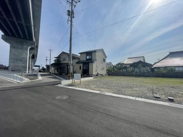 Residential Land for Sale in Komatsu, Ishikawa - 224.01 sqm - Thumbnail 2