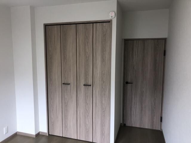 Renovated 2LDK Apartment for Sale in Takeyama, Yokohama - Thumbnail 4