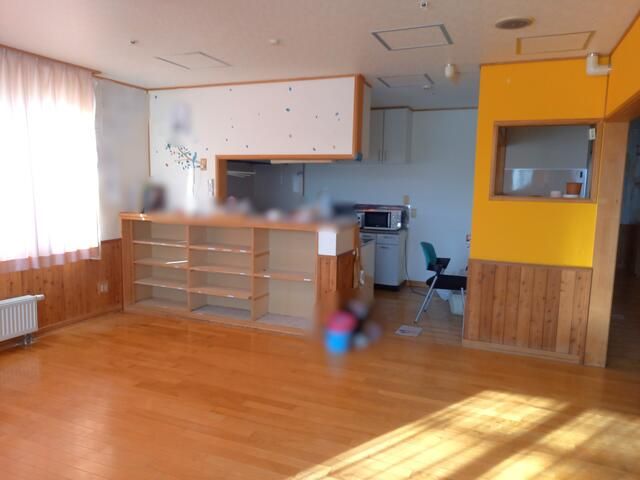 Commercial Building for Rent in Nakajima, Sapporo - Former Day Service - Thumbnail 4
